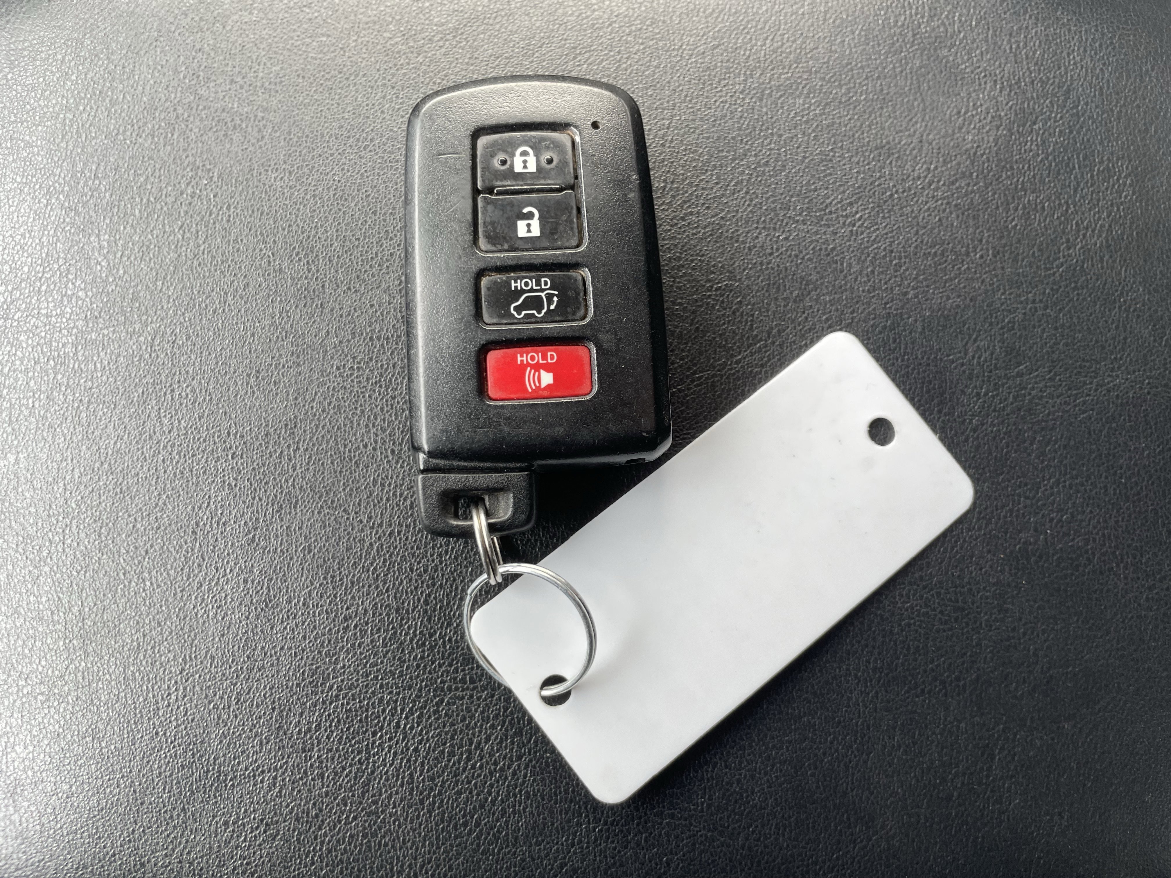 Used 2017 Toyota RAV4 Limited w/ Advanced Technology Package image 30