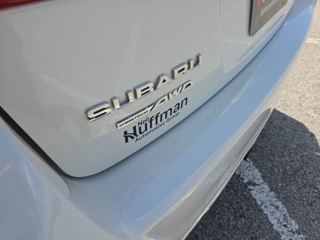 Used 2022 Subaru Crosstrek 2.0i Premium w/ Moonroof Package AWD/4WD image 11