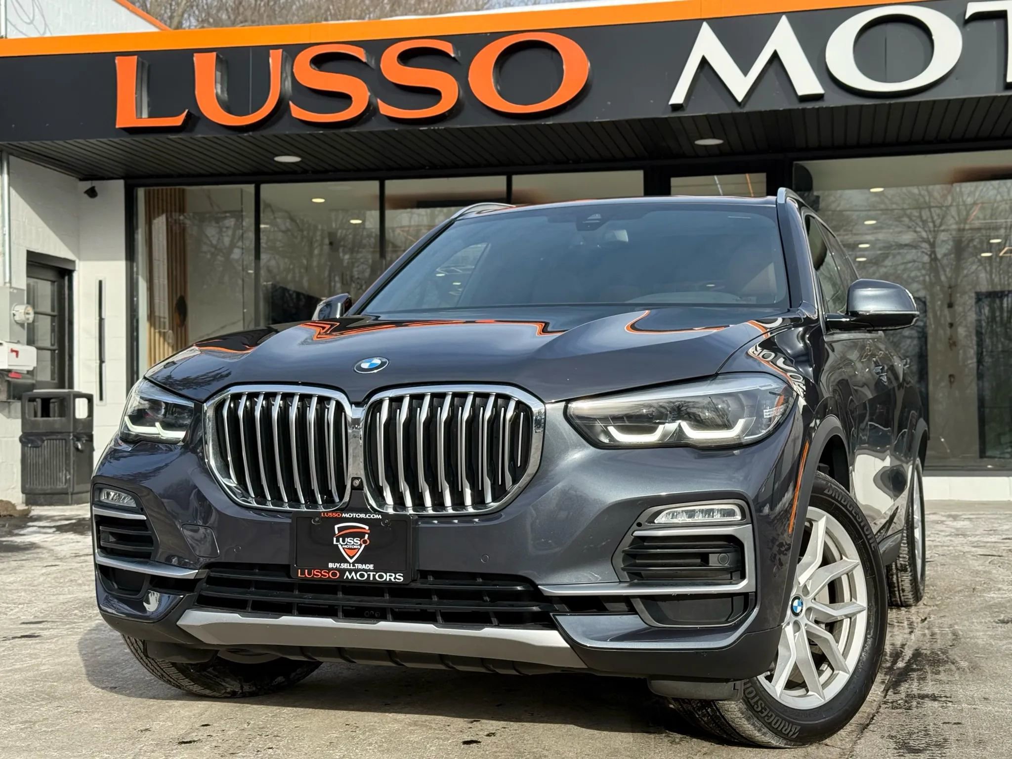 Used 2020 BMW X5 xDrive40i w/ Convenience Package AWD/4WD image 1