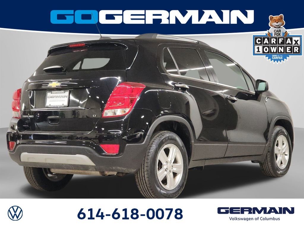 Used 2019 Chevrolet Trax LT w/ LT Convenience Package image 9