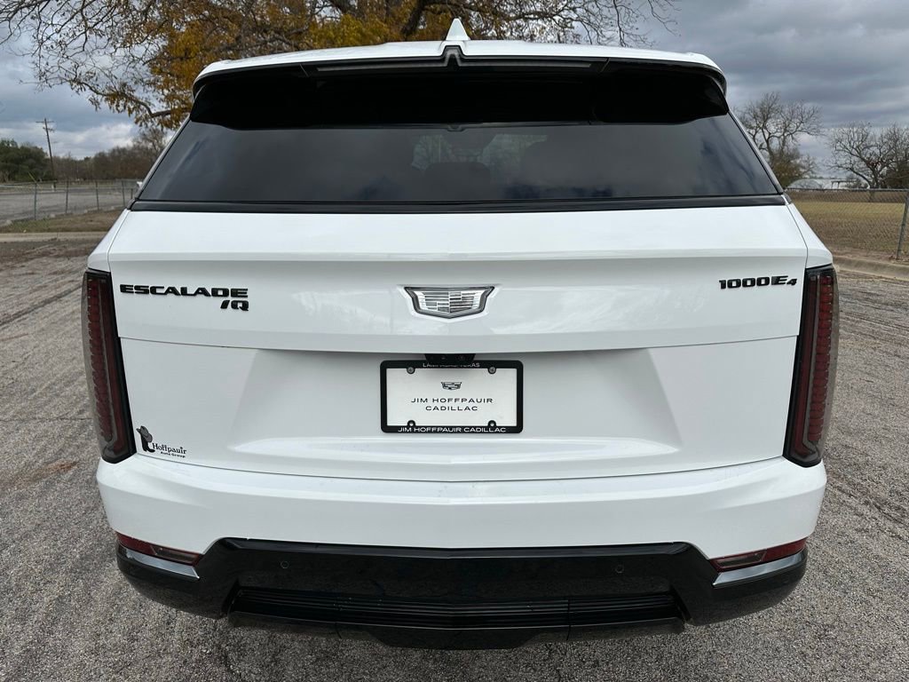 New 2025 Cadillac Escalade IQ Sport 1 w/ LPO, ONYX Package AWD/4WD image 11