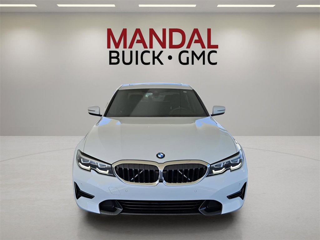 Used 2020 BMW 330i Sedan w/ Premium Package image 3