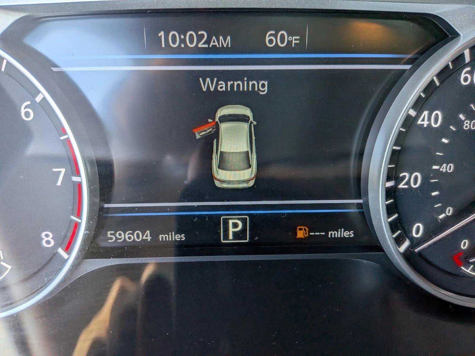 Used 2023 Nissan Sentra SV FWD image 12