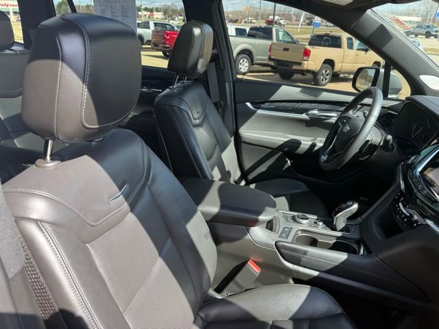 Used 2025 Cadillac XT6 Premium Luxury image 29