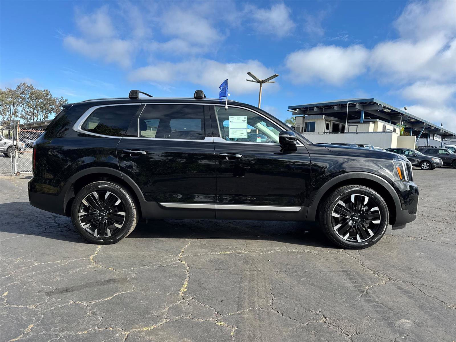 Used 2023 Kia Telluride SX image 7
