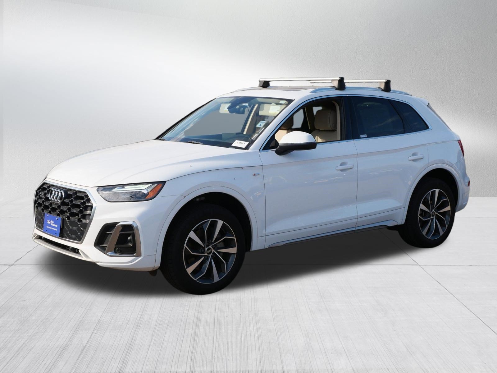 Used 2024 Audi Q5 2.0T Premium Plus AWD/4WD image 3