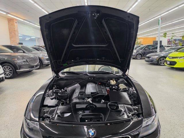 Used 2005 BMW Z4 2.5i RWD image 34