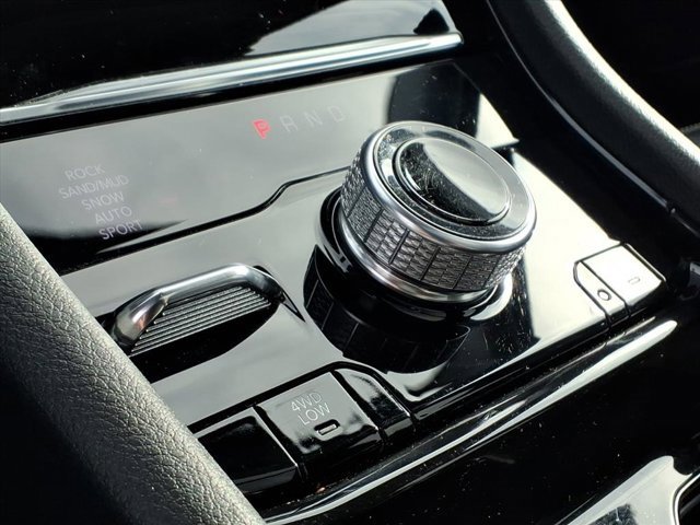 Used 2023 Jeep Grand Cherokee 4WD 4xe w/ Luxury Tech Group II image 14