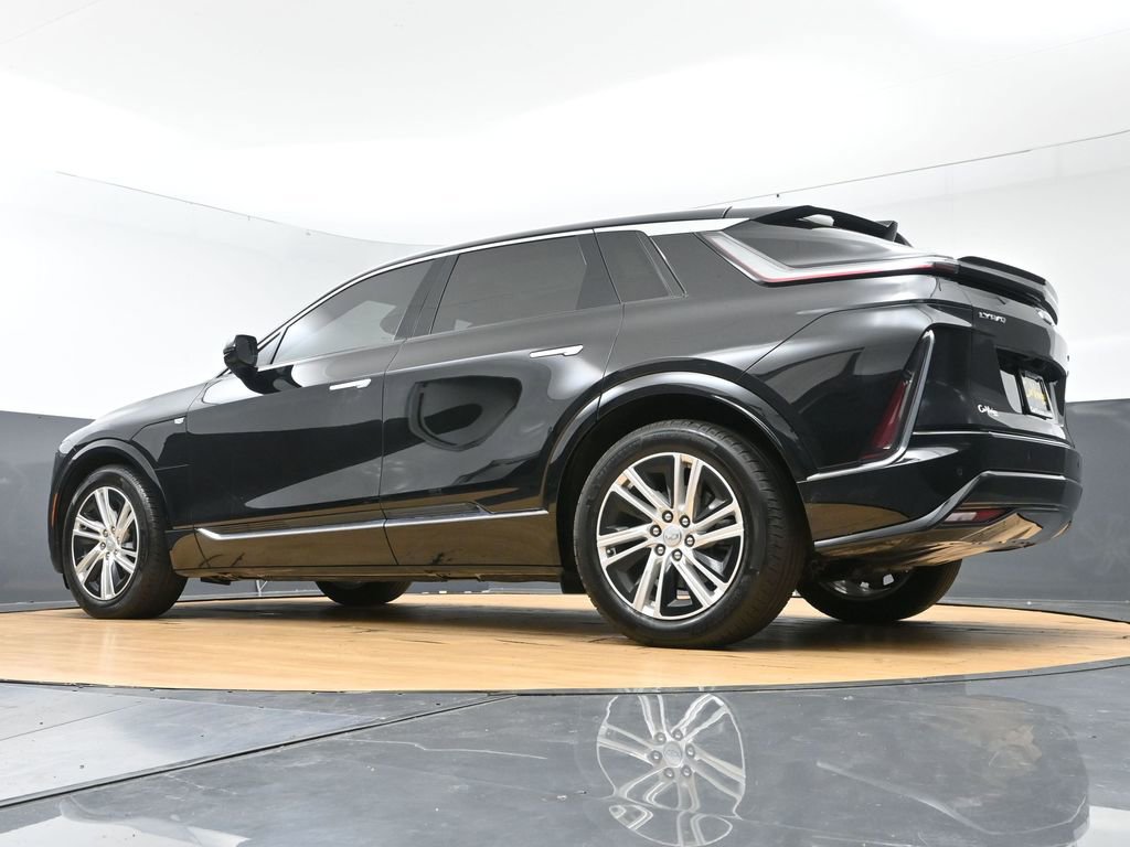 Used 2024 Cadillac Lyriq Tech RWD image 54