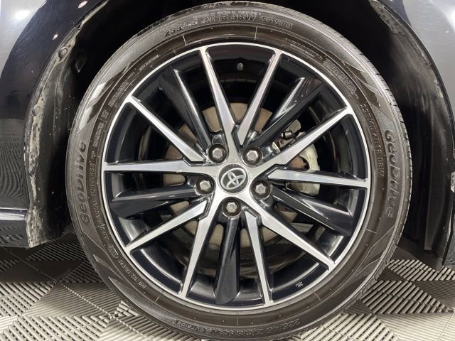 Used 2023 Toyota Camry SE image 14