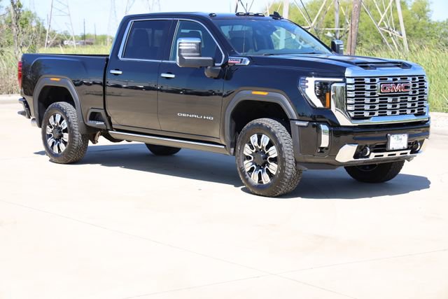 New 2026 GMC Sierra 2500 Denali w/ Max Trailering Package image 1