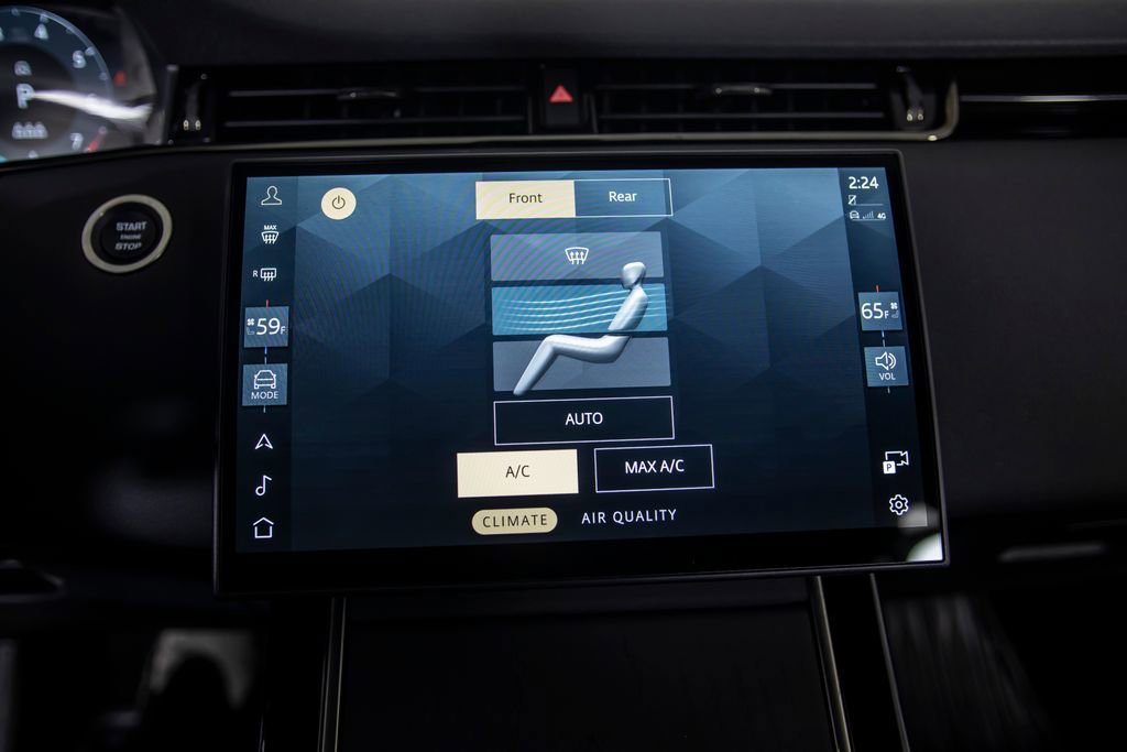 Used 2025 Land Rover Range Rover Evoque Dynamic SE AWD/4WD image 26