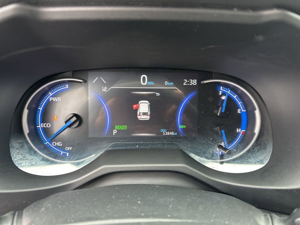 Used 2023 Toyota RAV4 XLE w/ Convenience Package image 10