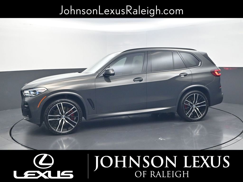 Used 2023 BMW X5 M50i w/ Executive Package AWD/4WD image 2