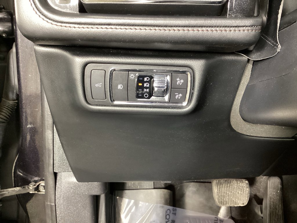 Used 2020 Lincoln Aviator Reserve w/ Equipment Group 201A image 26