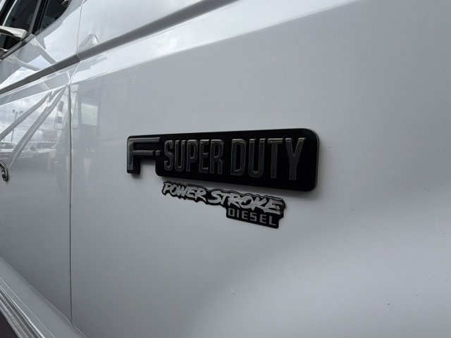 Used 1997 Ford F450 2WD Regular Cab Super Duty image 15