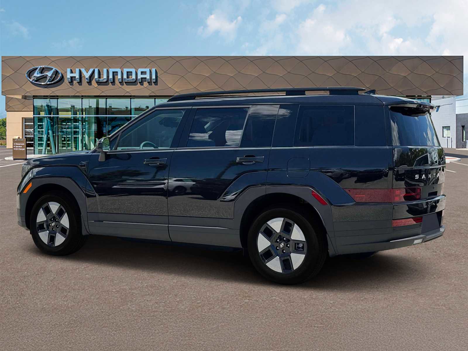 New 2026 Hyundai Santa Fe SEL FWD image 4