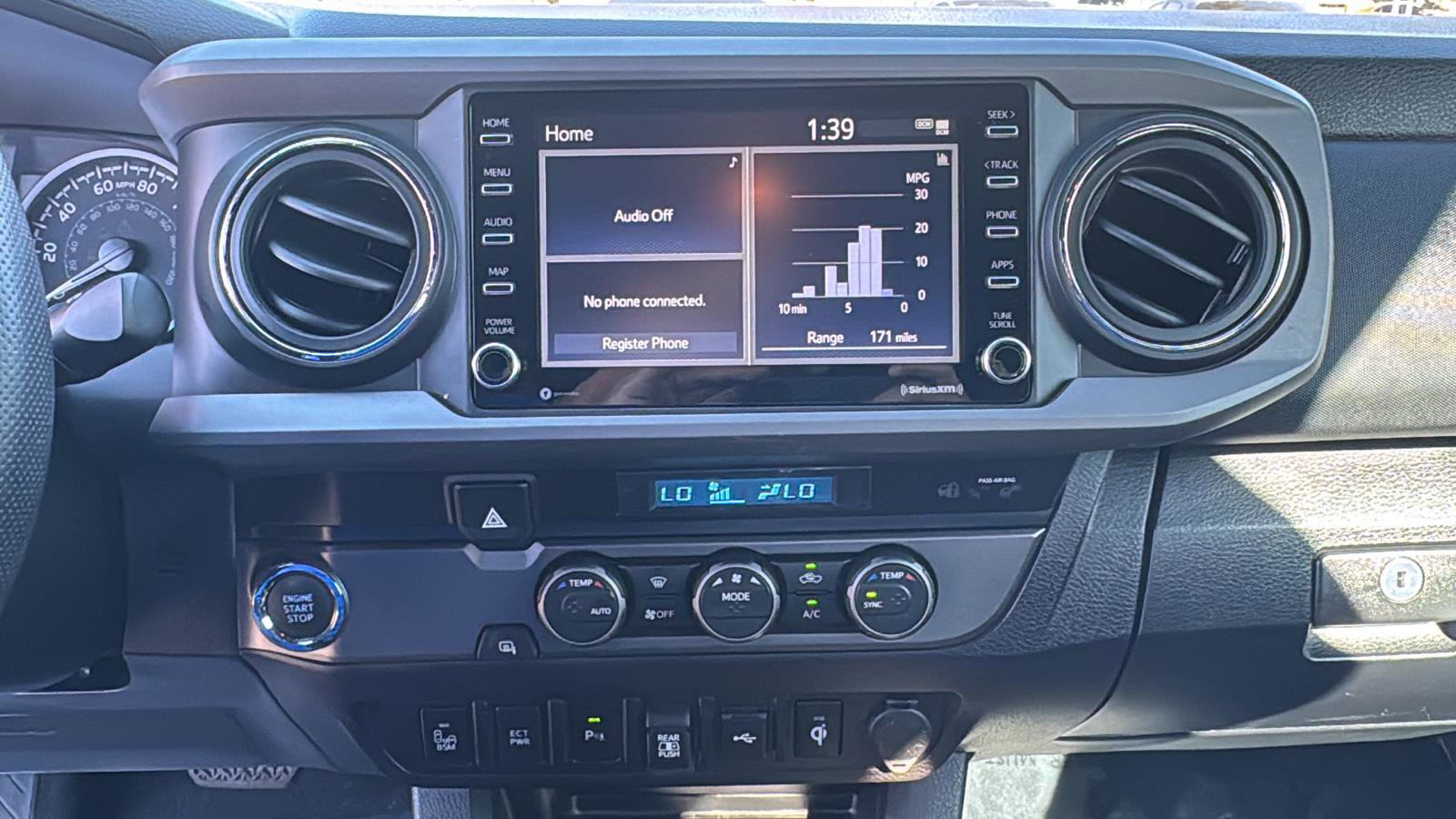 Used 2023 Toyota Tacoma TRD Sport image 18