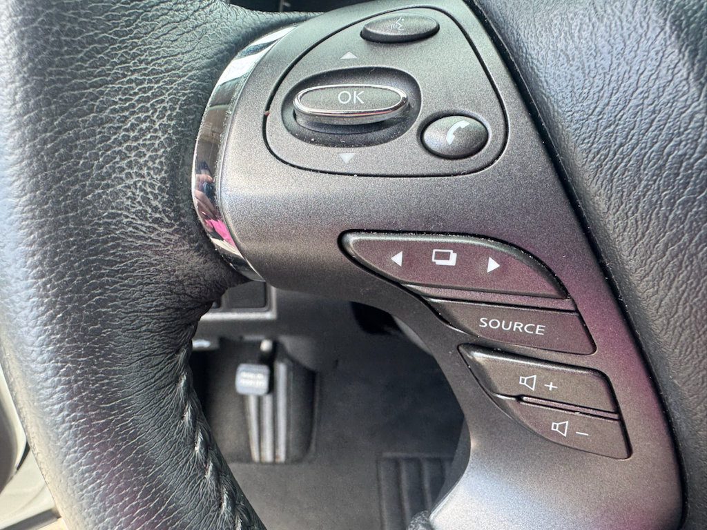 Used 2020 Nissan Murano SV FWD image 13