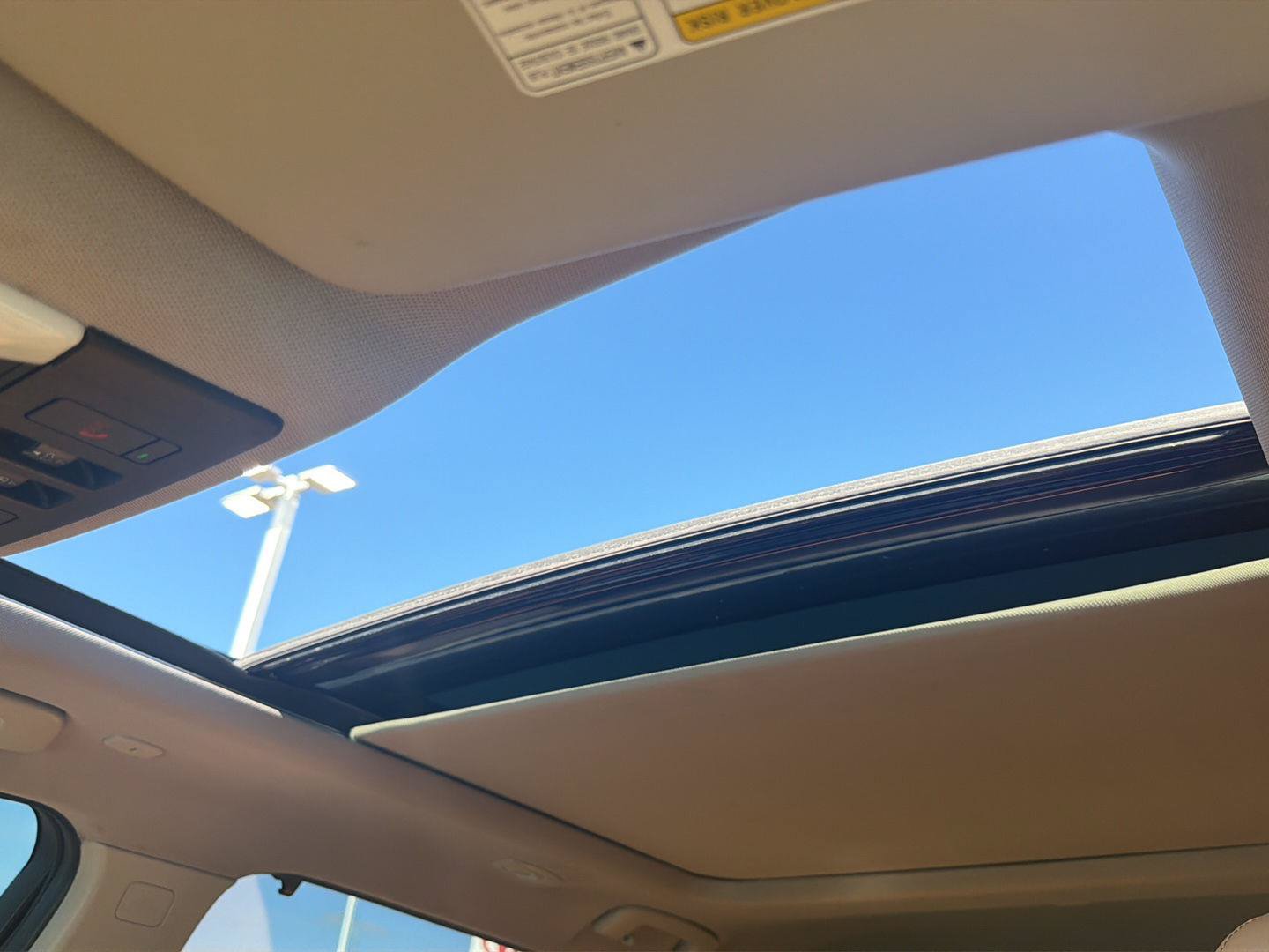 Used 2022 Nissan Rogue Platinum w/ Head-Up Display Package FWD image 26