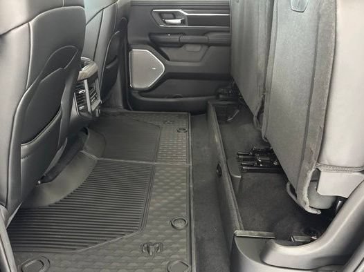 New 2026 RAM 1500 Laramie AWD/4WD image 19