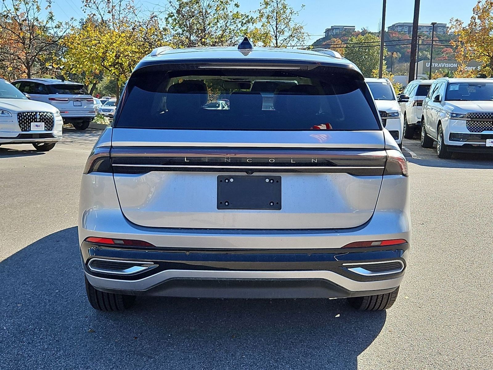 Used 2025 Lincoln Nautilus Black Label image 10