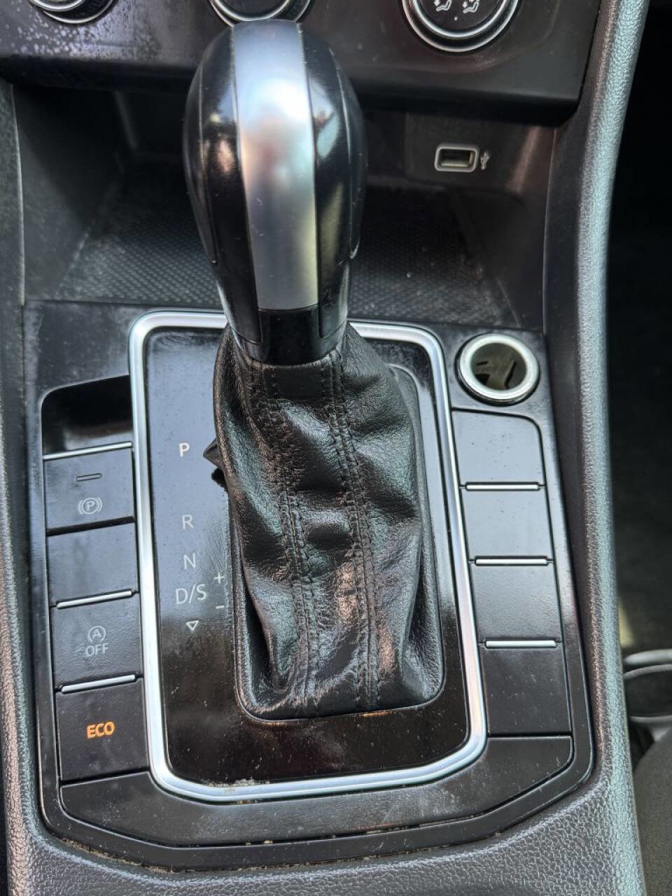 Used 2019 Volkswagen Jetta S w/ Driver Assistance Package image 18