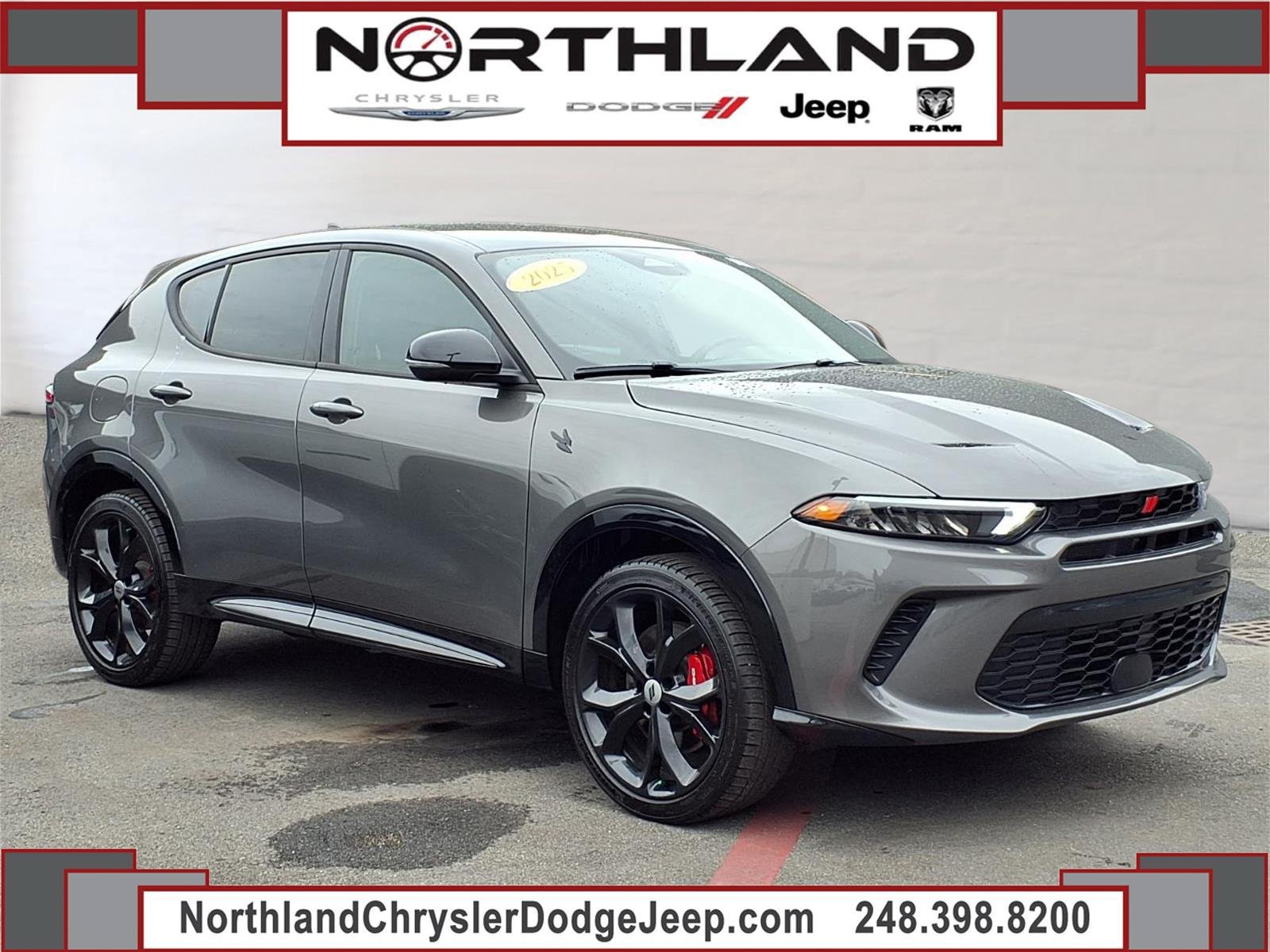 Used 2025 Dodge Hornet R/T AWD/4WD image 16
