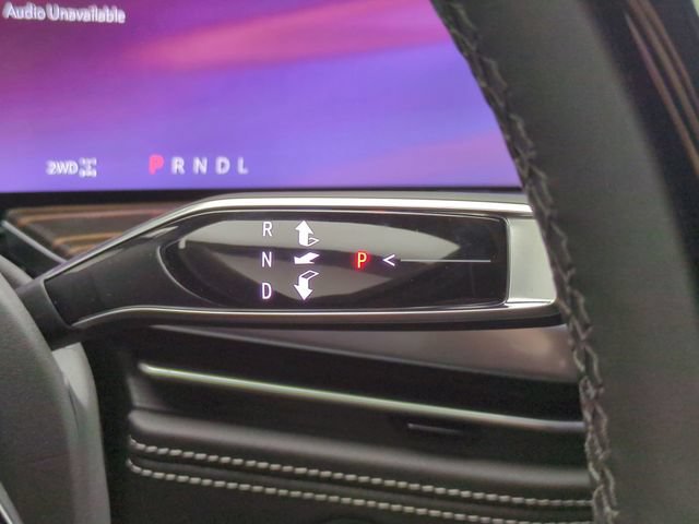 New 2026 Cadillac Escalade ESV Luxury w/ Touring Package AWD/4WD image 17