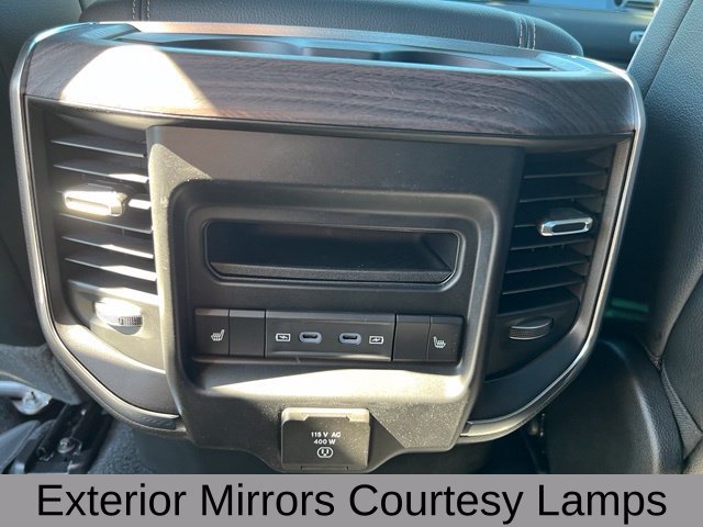 New 2026 RAM 1500 Laramie AWD/4WD image 18