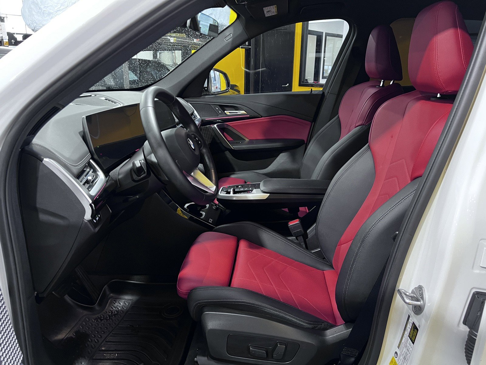 Used 2023 BMW X1 xDrive28i w/ Convenience Package image 14