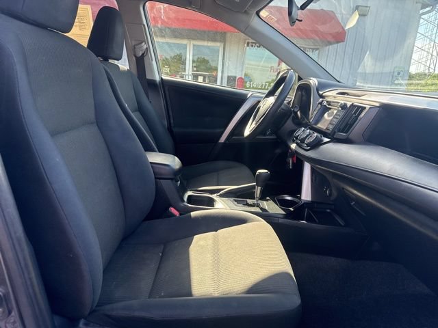 Used 2016 Toyota RAV4 LE AWD/4WD image 11
