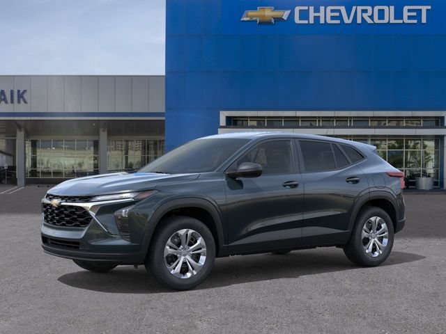 New 2026 Chevrolet Trax LS FWD image 2