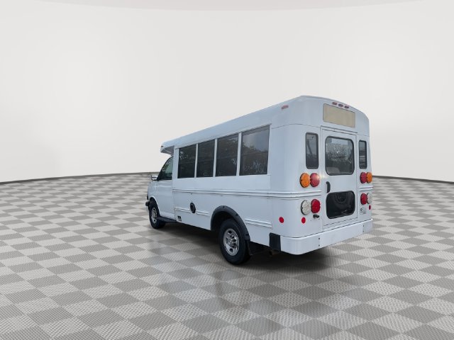 Used 2014 Chevrolet Express 3500 w/ School Bus Package RWD image 7