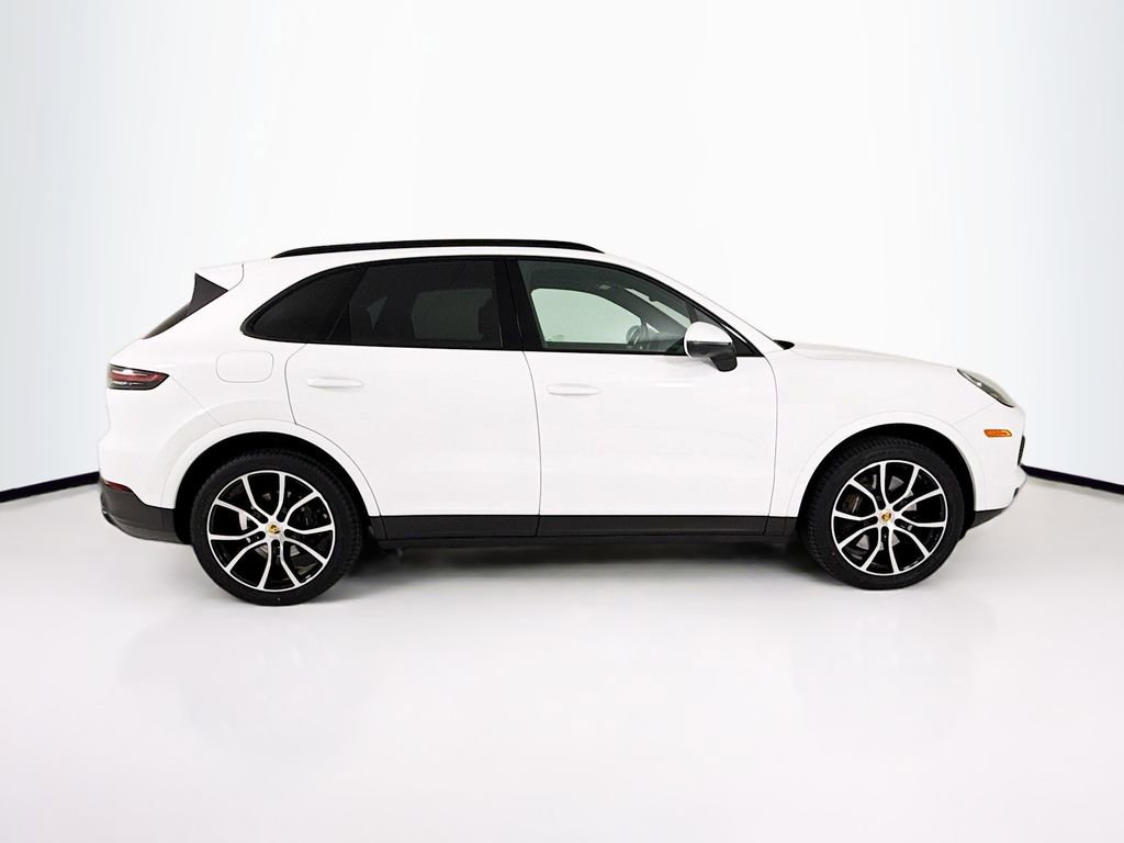 Certified 2023 Porsche Cayenne Platinum Edition AWD/4WD image 8