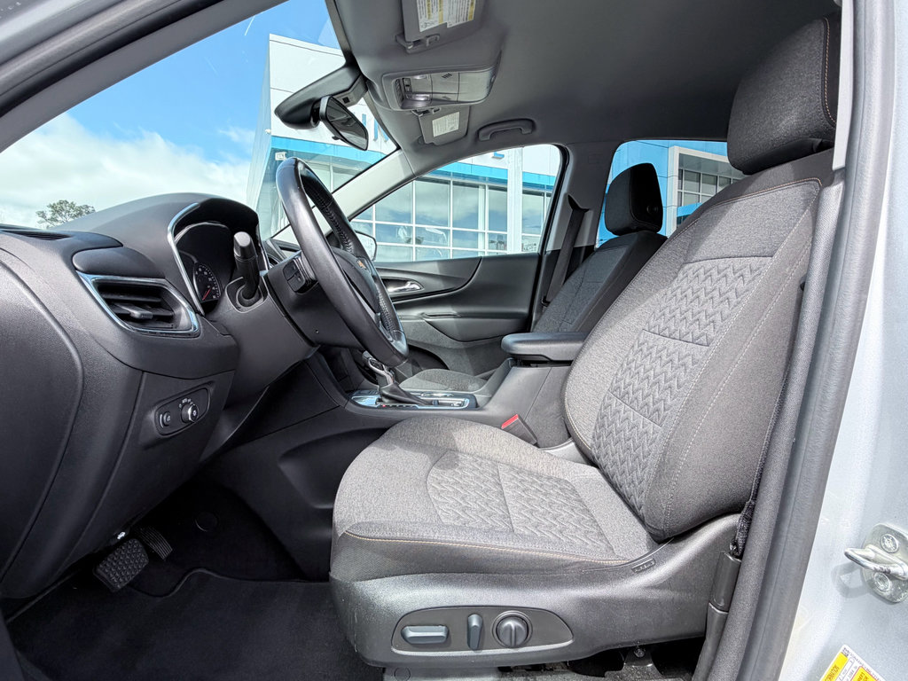 Used 2022 Chevrolet Equinox LT image 21