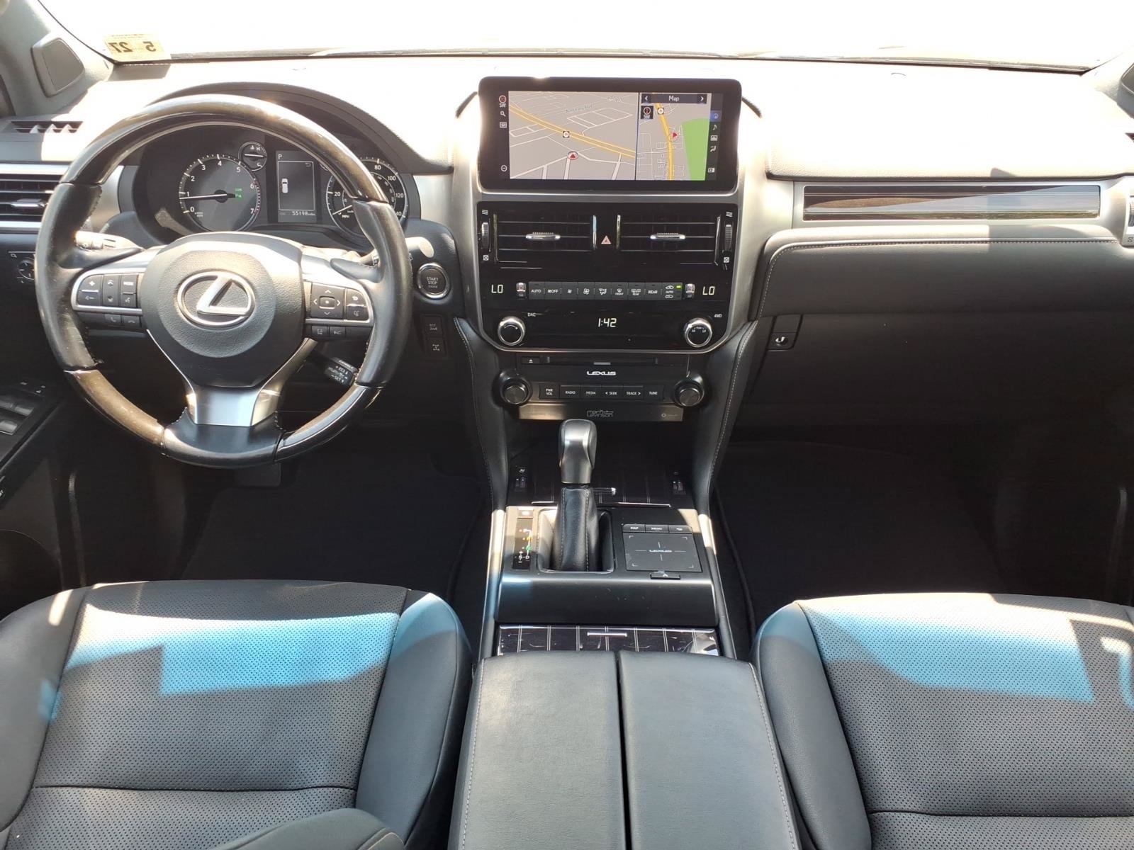 Certified 2022 Lexus GX 460 Premium w/ Premium Plus Package AWD/4WD image 5