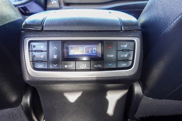 Used 2018 Toyota Highlander Limited Platinum image 30