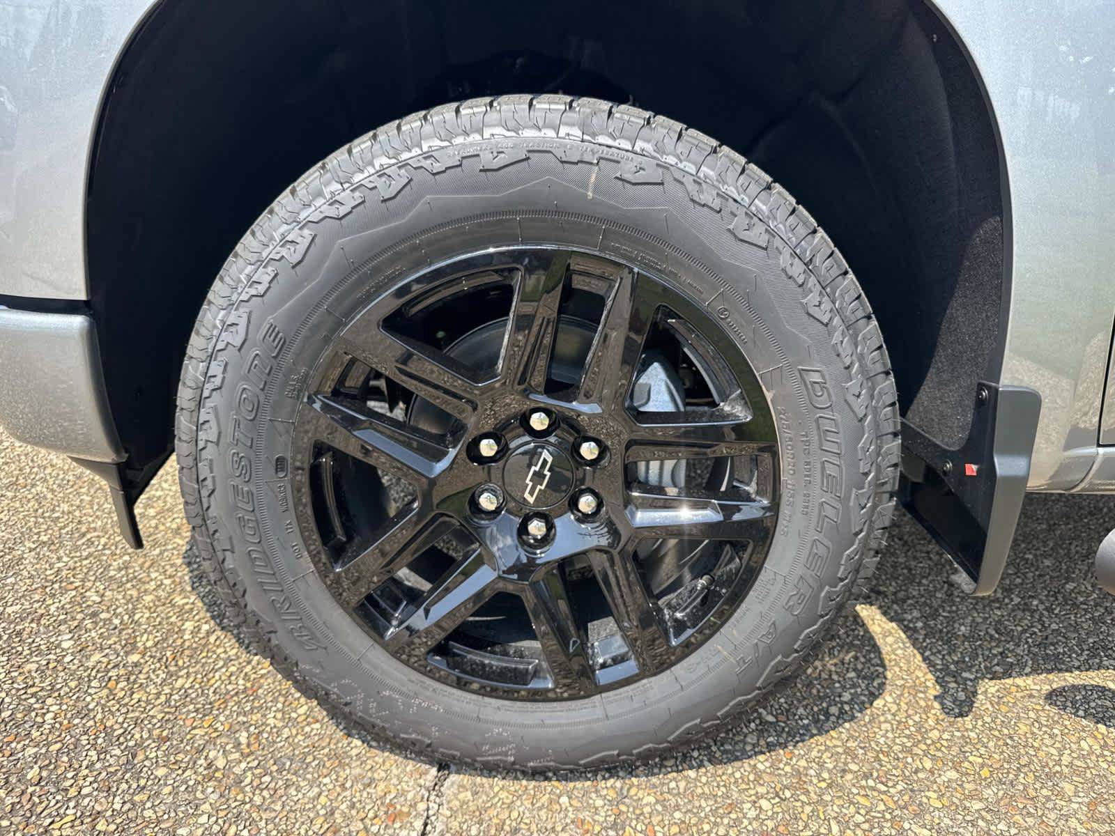 New 2026 Chevrolet Silverado 1500 Custom w/ Turbomax Blackout Package AWD/4WD image 3