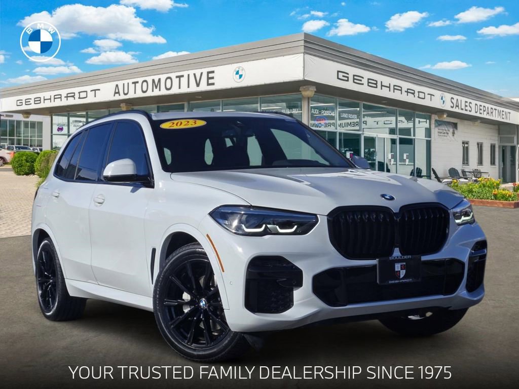Used 2023 BMW X5 xDrive40i w/ M Sport Package image 1