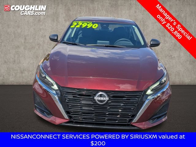 Certified 2025 Nissan Altima 2.5 SV FWD image 2