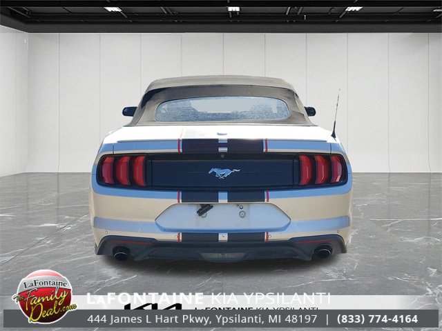 Used 2018 Ford Mustang Premium image 6