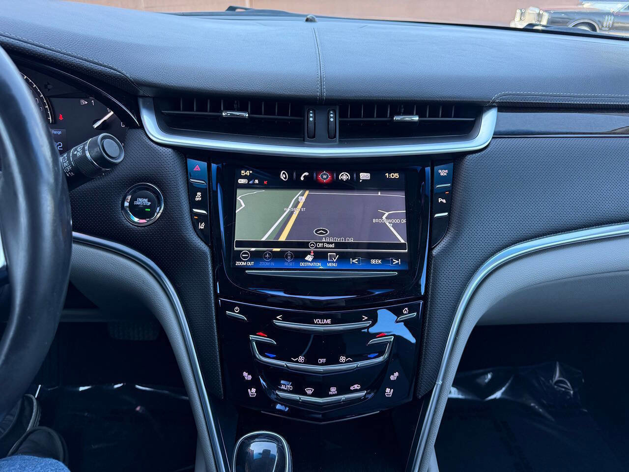 Used 2017 Cadillac XTS Luxury w/ Driver Awareness Package image 14