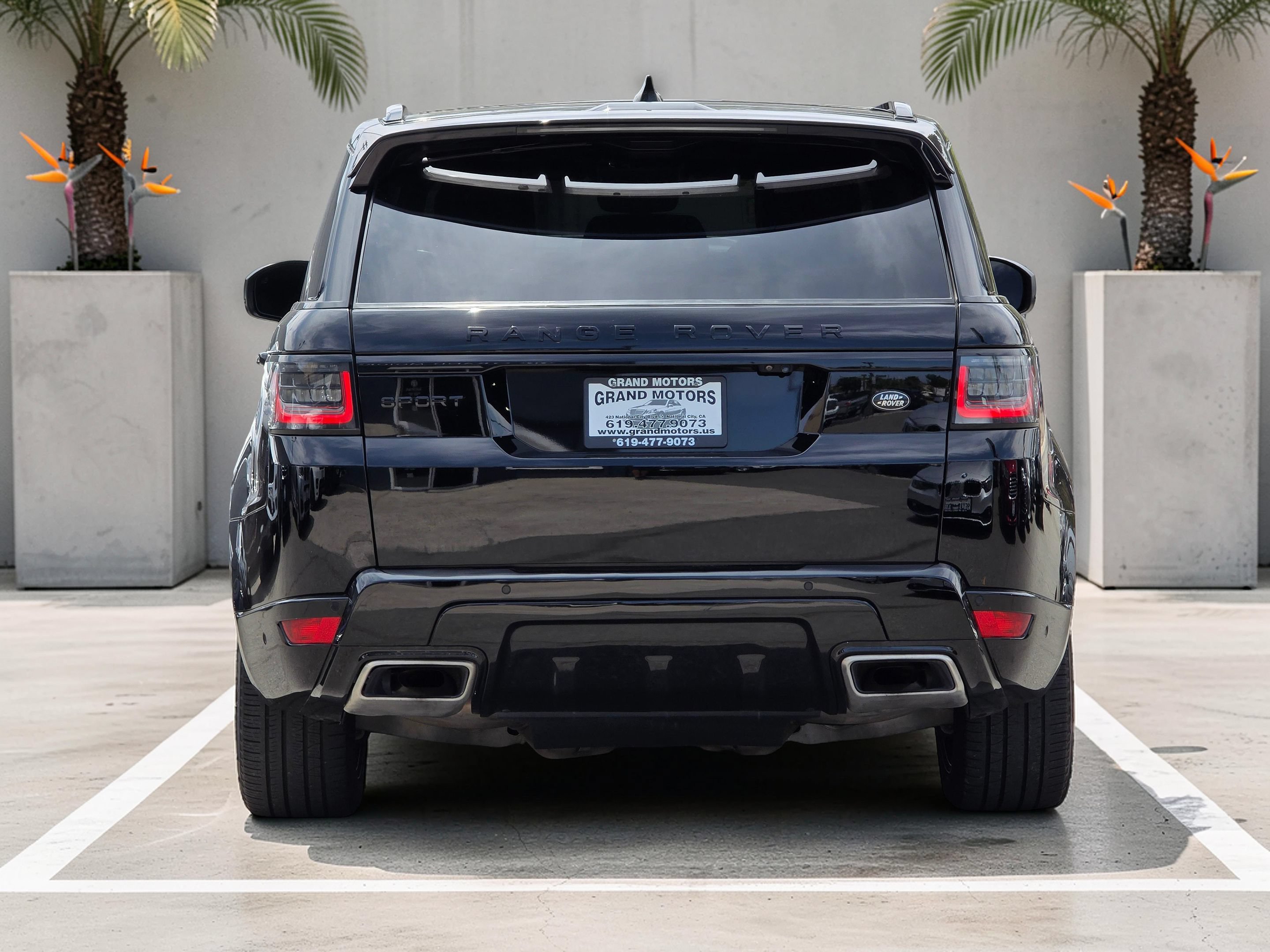 Used 2020 Land Rover Range Rover Sport HSE Dynamic AWD/4WD image 4