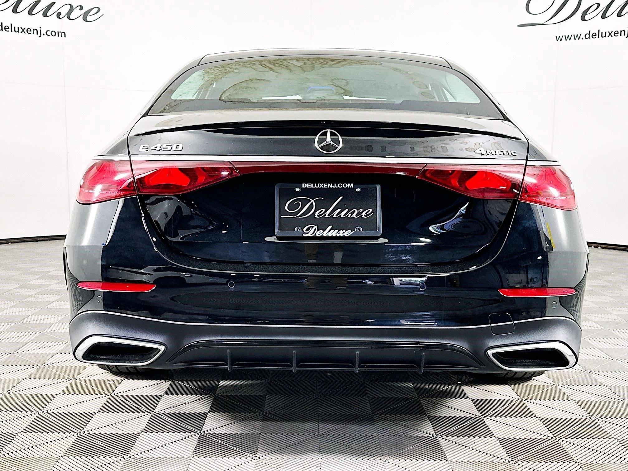 Used 2025 Mercedes-Benz E 450 4MATIC Sedan w/ MBUS Superscreen Package image 5