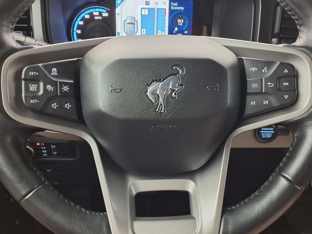 Used 2023 Ford Bronco Wildtrak AWD/4WD image 17