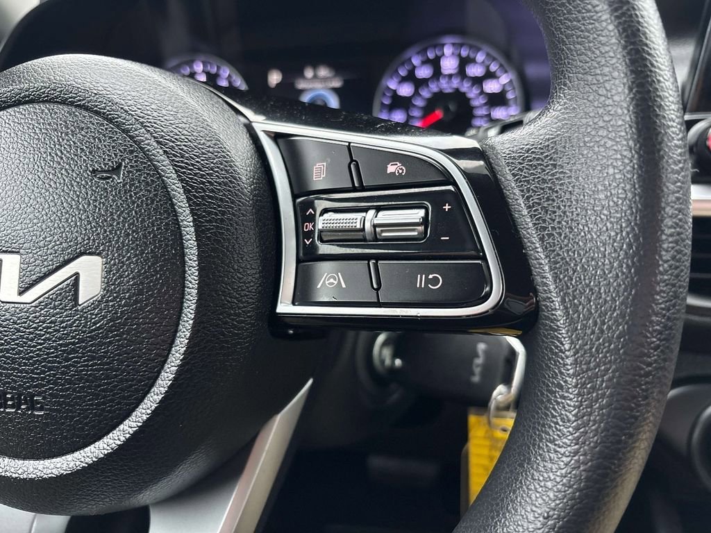 Used 2023 Kia Forte LXS image 18