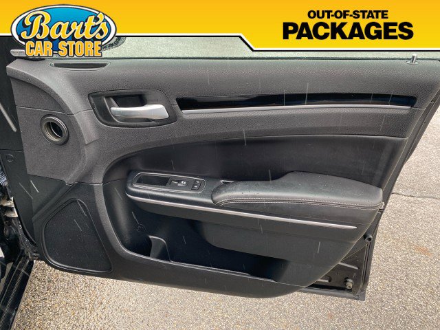 Used 2018 Chrysler 300 S image 12