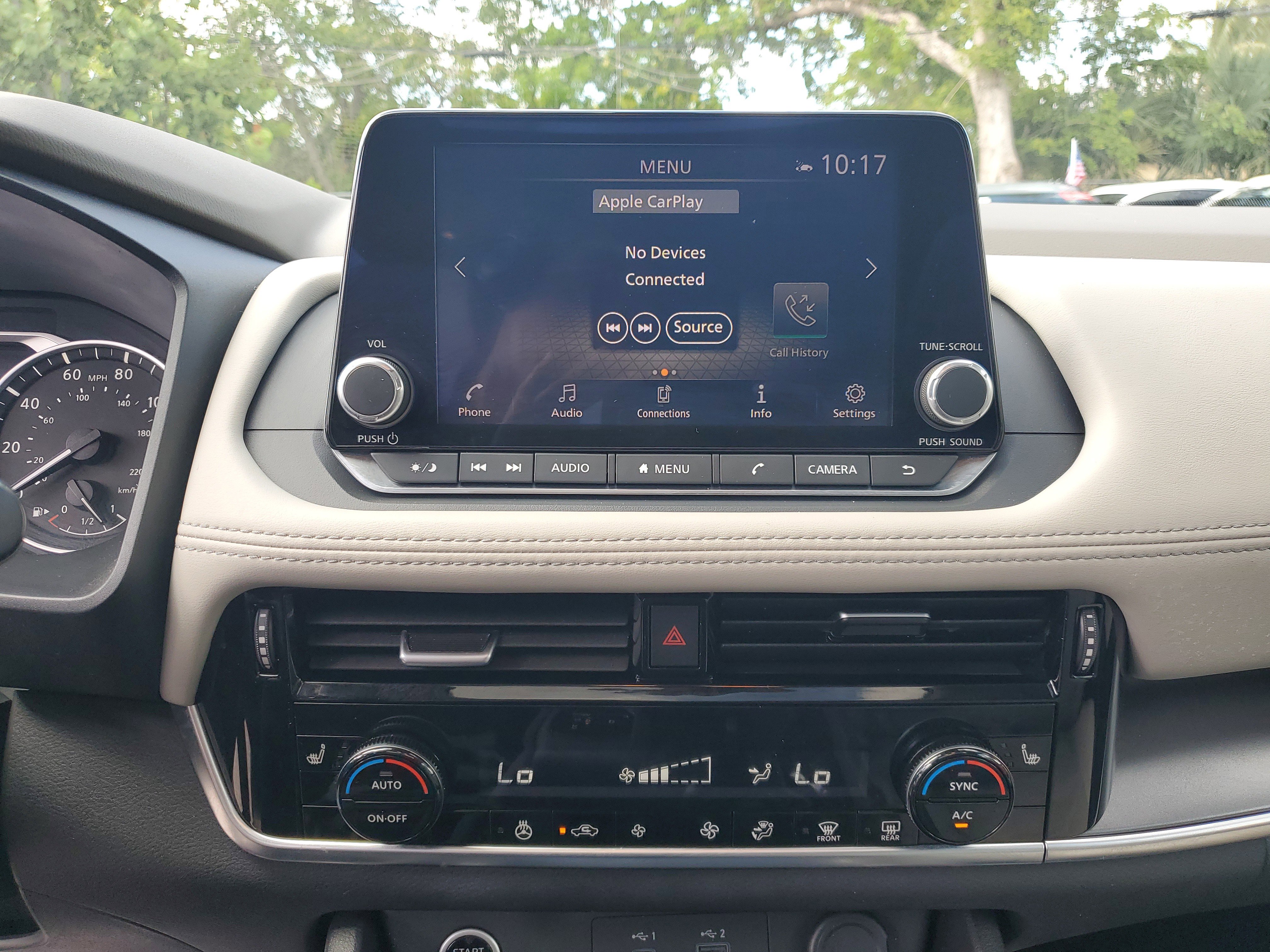 Certified 2022 Nissan Rogue SV w/ SV Premium Package image 25