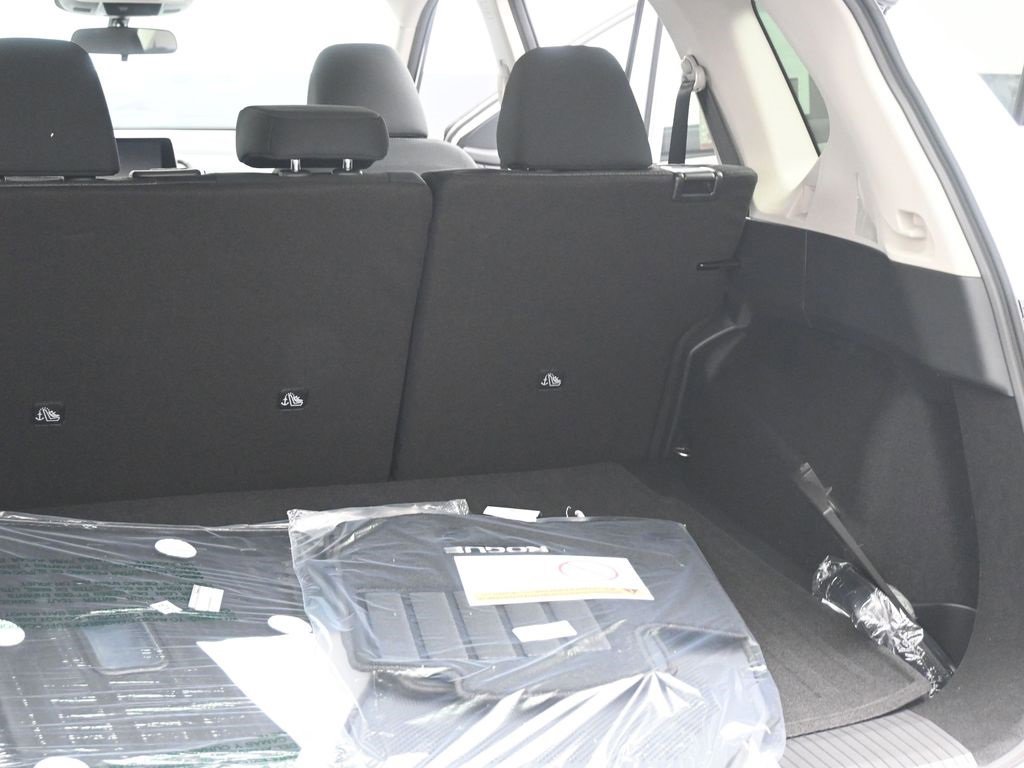 New 2026 Nissan Rogue SV image 22